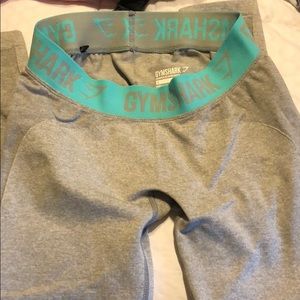 Light gray Gym shark leggings